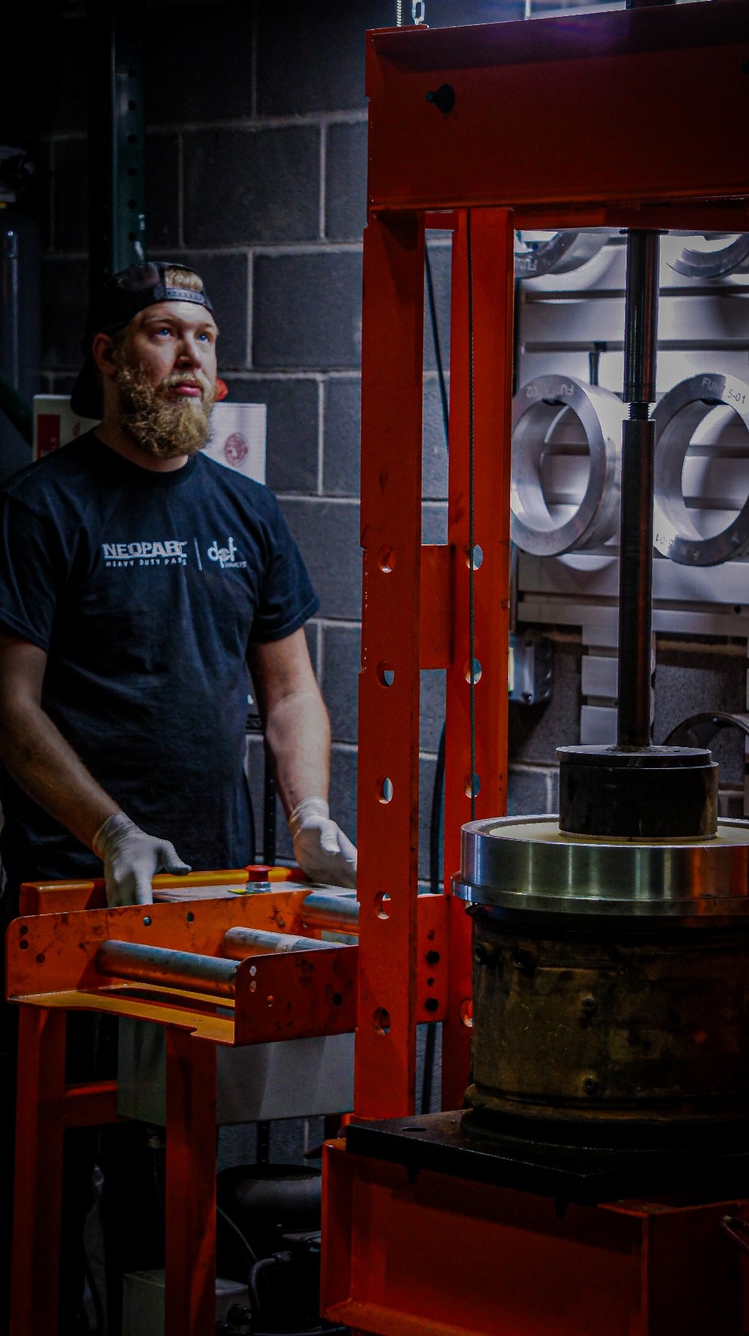 DPF Services employee using the pneumatic cleaning machine in Reading, PA