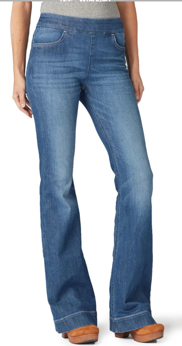 112324020 - Wrangler® Retro® Pull-On Trouser Jean - High Rise - Stacie –  Double C Western Supply