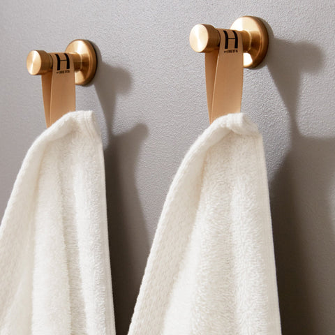 Simple Border Bath Towel Set Of 2