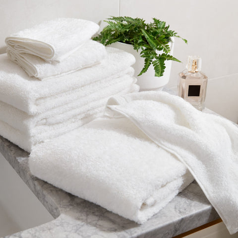 Lanes Border Bath Towel White