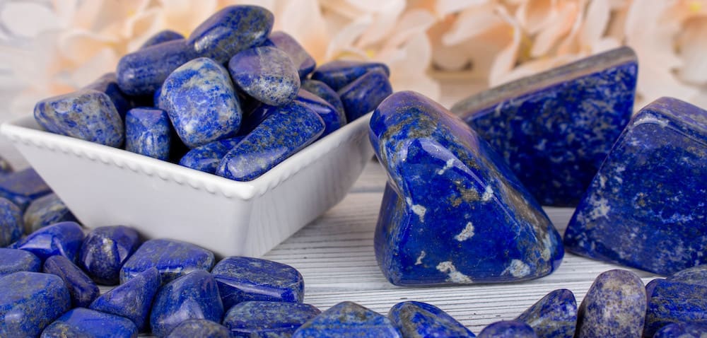 pierre Lapis-lazuli bijoux sloya - propriétés, vertus et purification