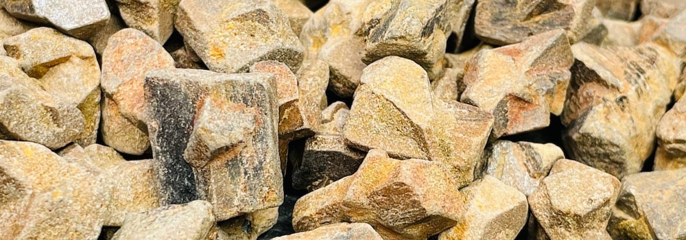 pierre naturelle staurolite
