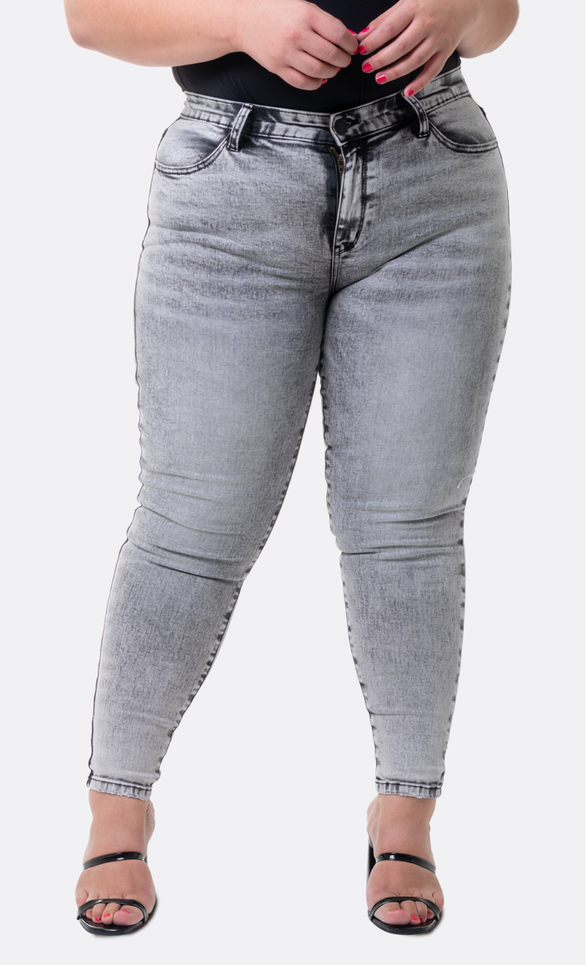 Skinny jeans de mezclilla gris con deslavado – MF Maria Ferre