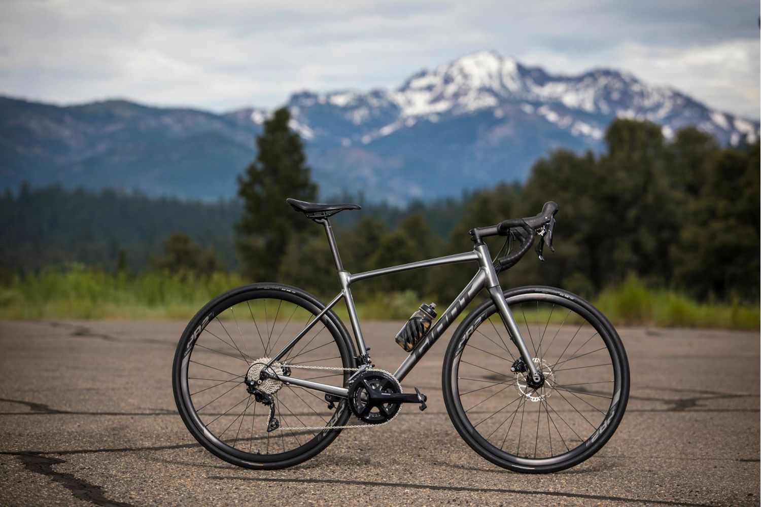 giant contend sl 1 road bike 2020