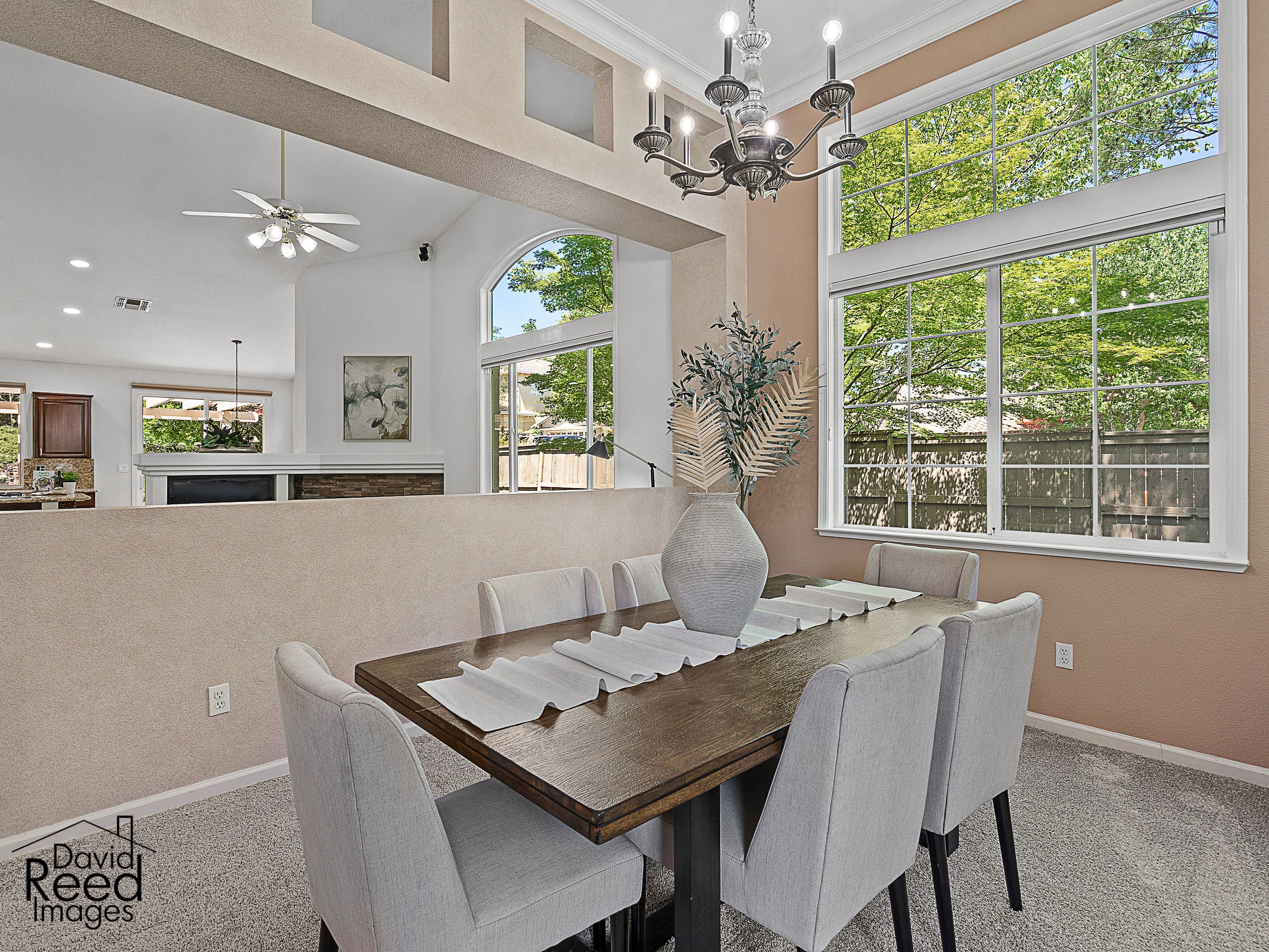 Premiere Home Staging Projects | Dining room interior design idea - Meadow Wood Dr, El Dorado Hills