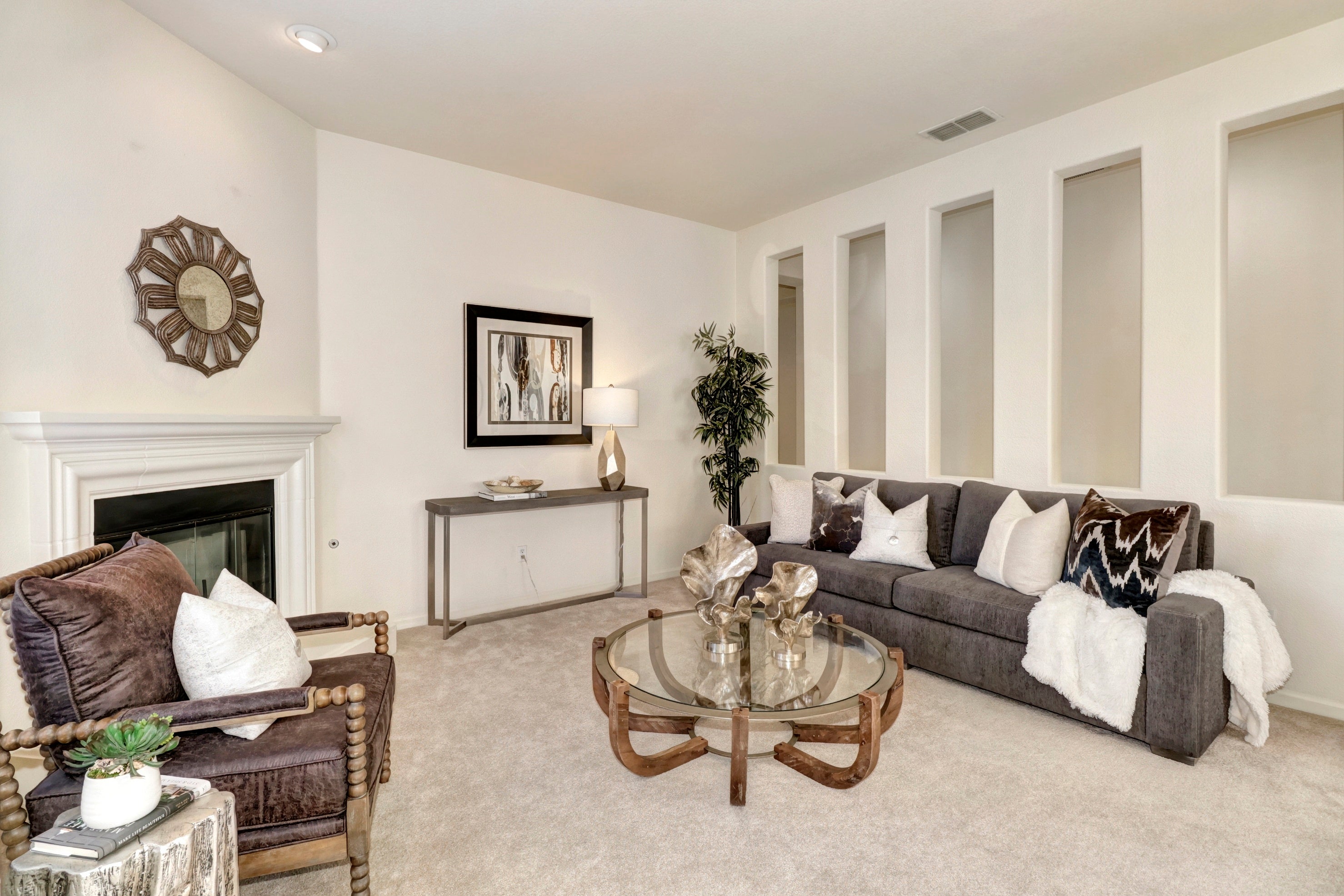 Premiere Home Staging Projects | Living room interior design idea - Avondale Dr, Roseville