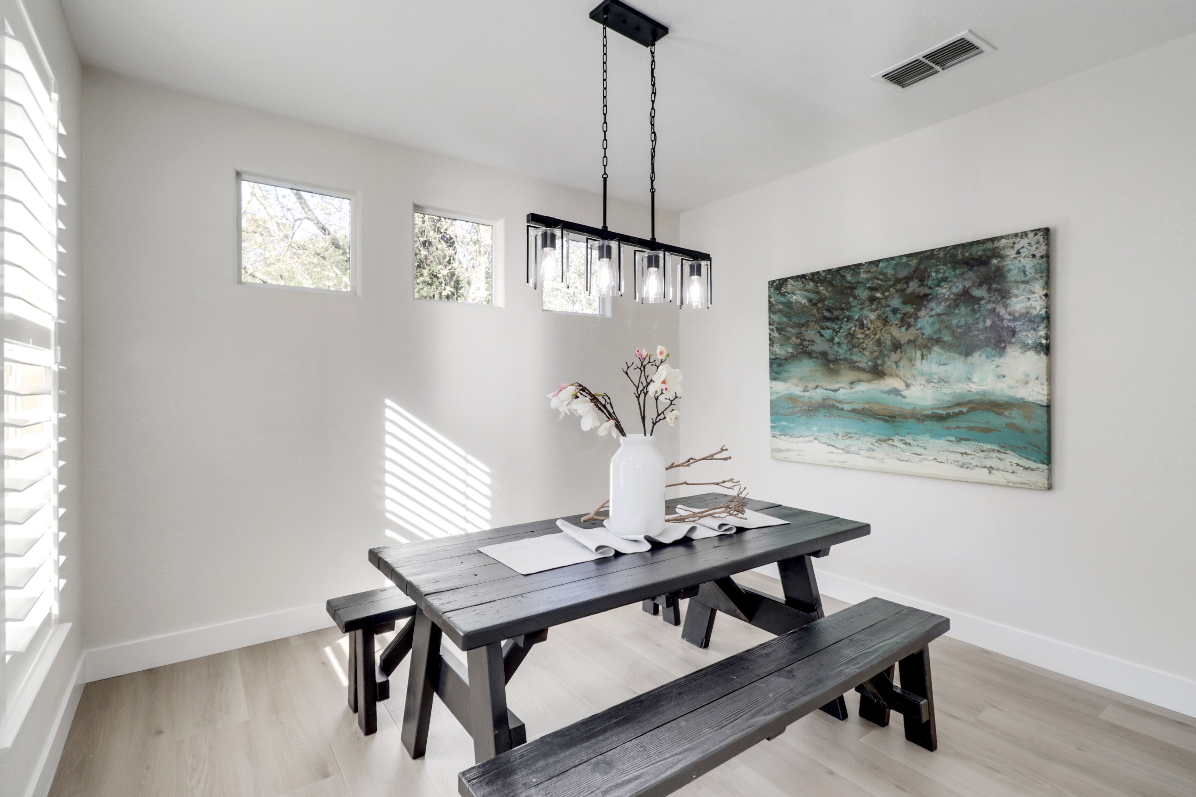 Premiere Home Staging Projects | Dining room interior design idea - Barton Rd, Granite Bay