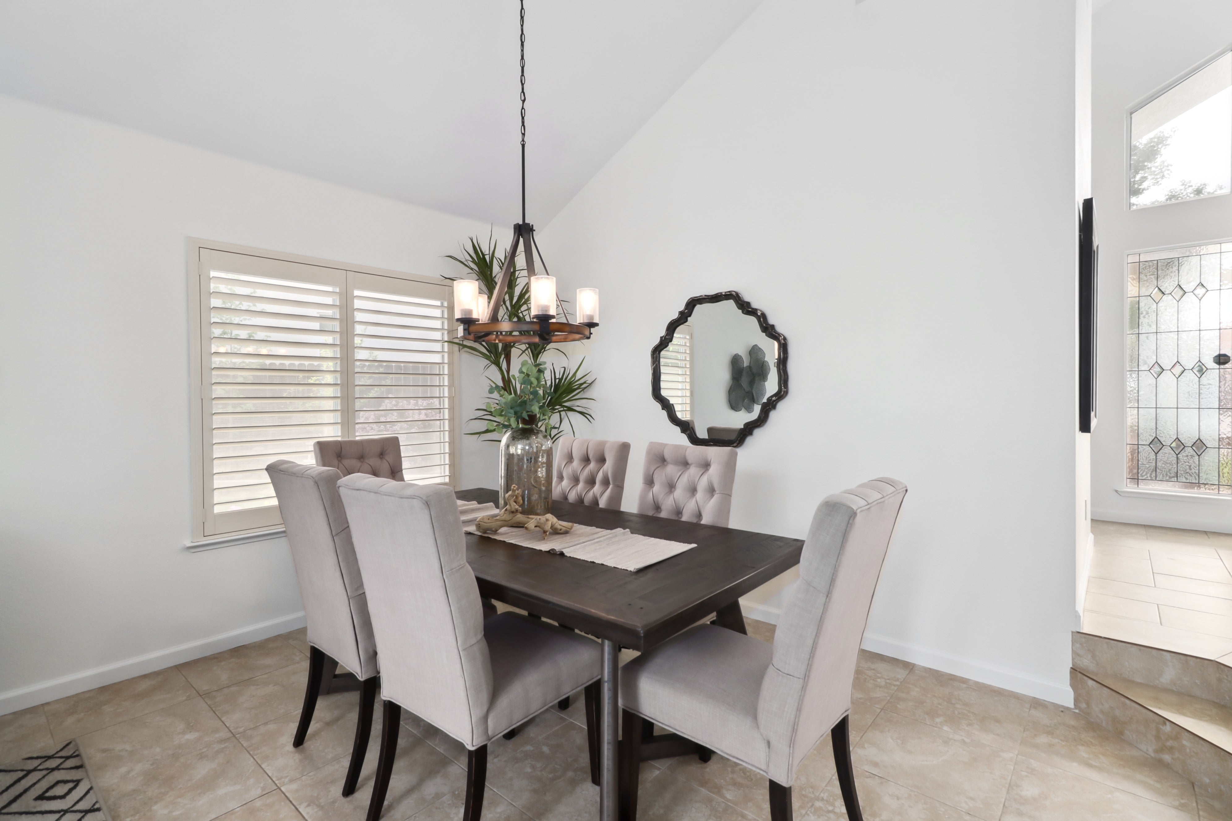 Premiere Home Staging Projects | Dining area interior design idea - Corrigan Ct, Folsom