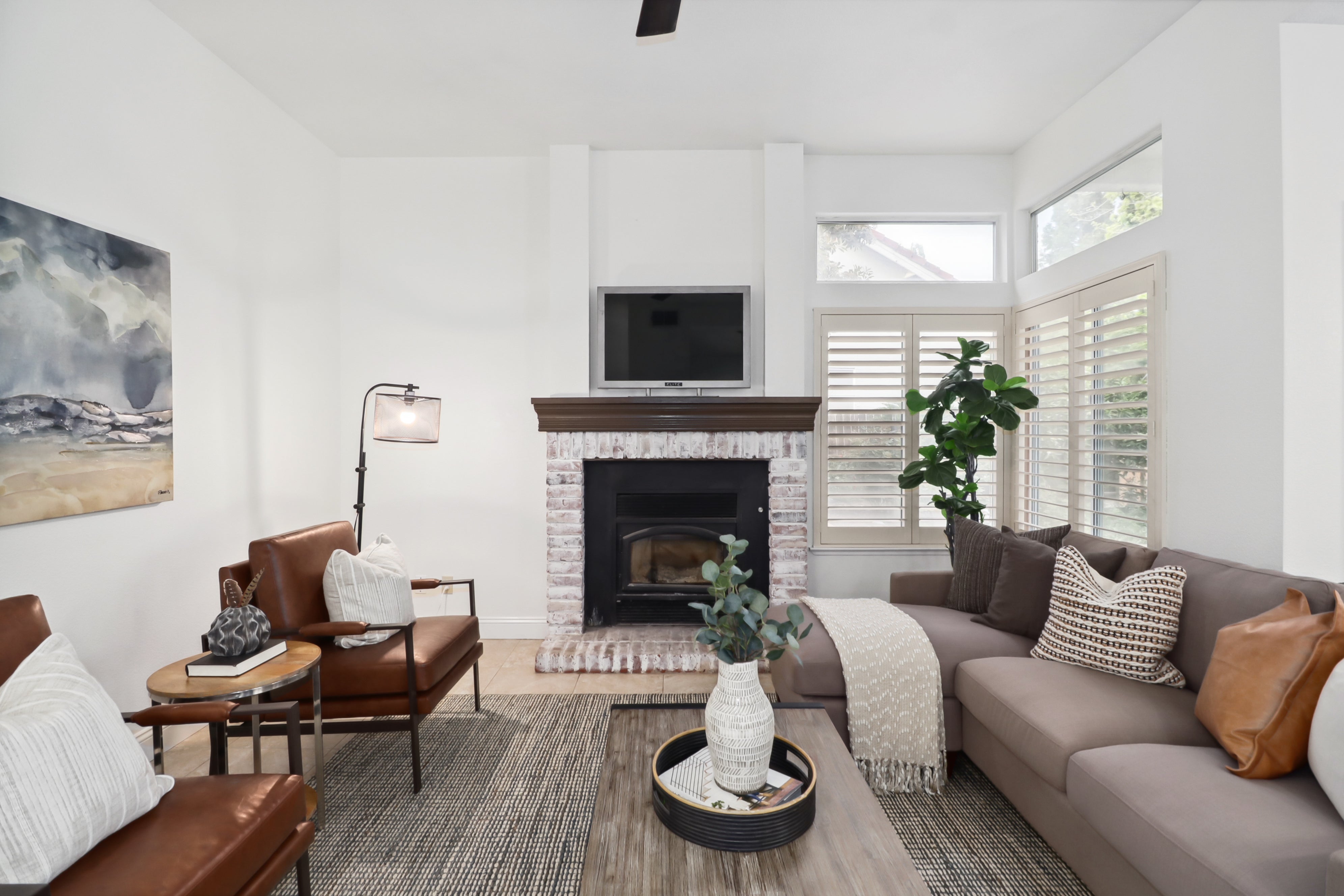 Premiere Home Staging Projects | Living room interior design idea - Corrigan Ct, Folsom