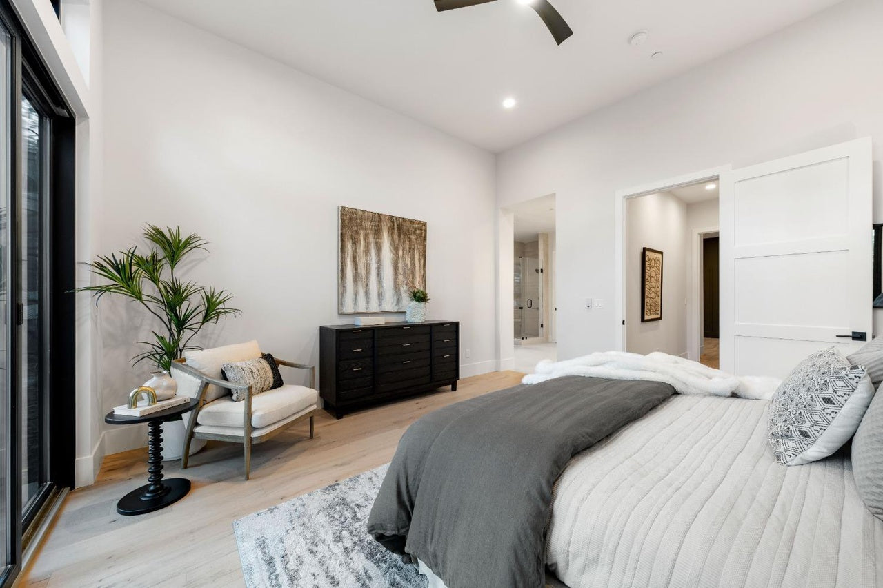 Premiere Home Staging Projects | Master bedroom interior design idea - Ridgemore Dr, Meadow Vista