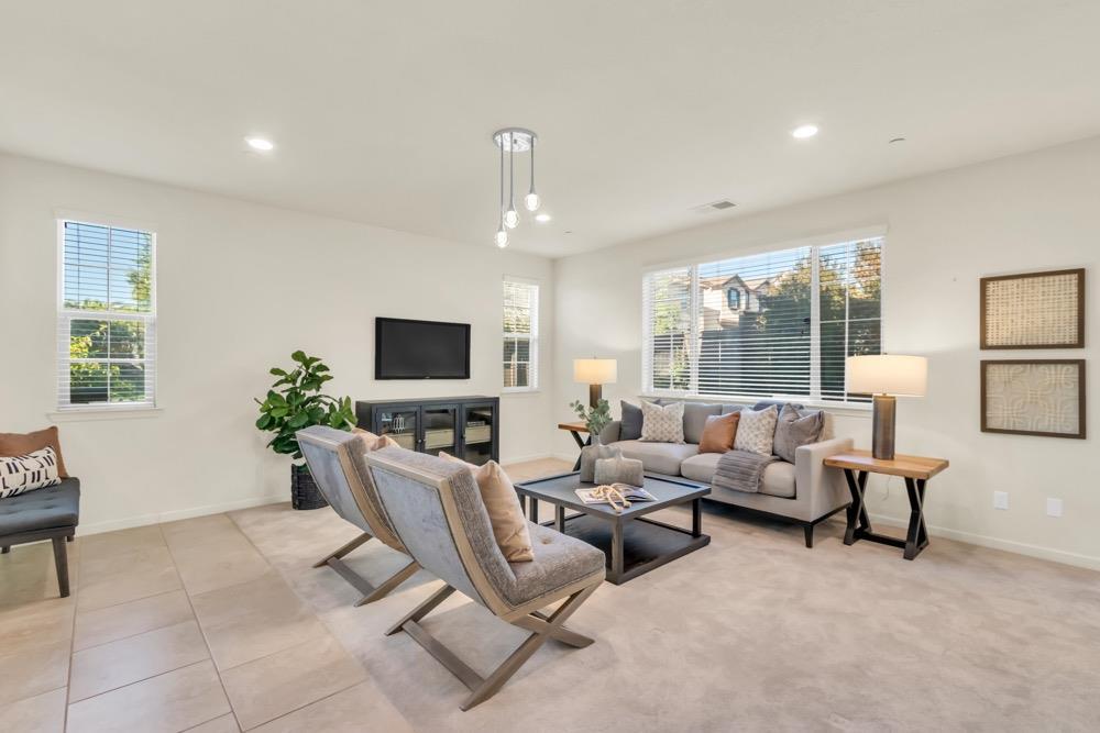 Premiere Home Staging Projects | Living room interior design idea - Ryland Dr, El Dorado Hills