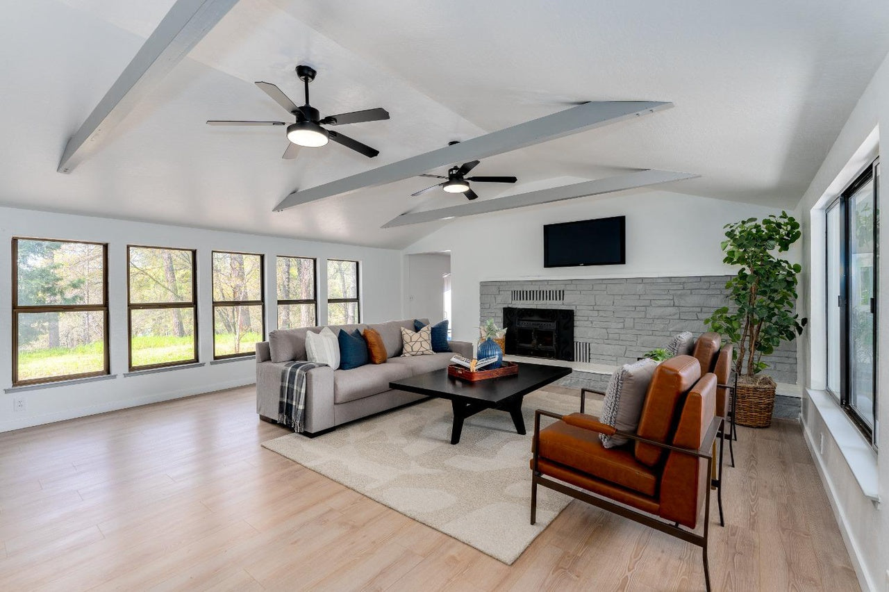 Premiere Home Staging Projects | Living room interior design idea - Van Giesen Dr, Meadow Vista
