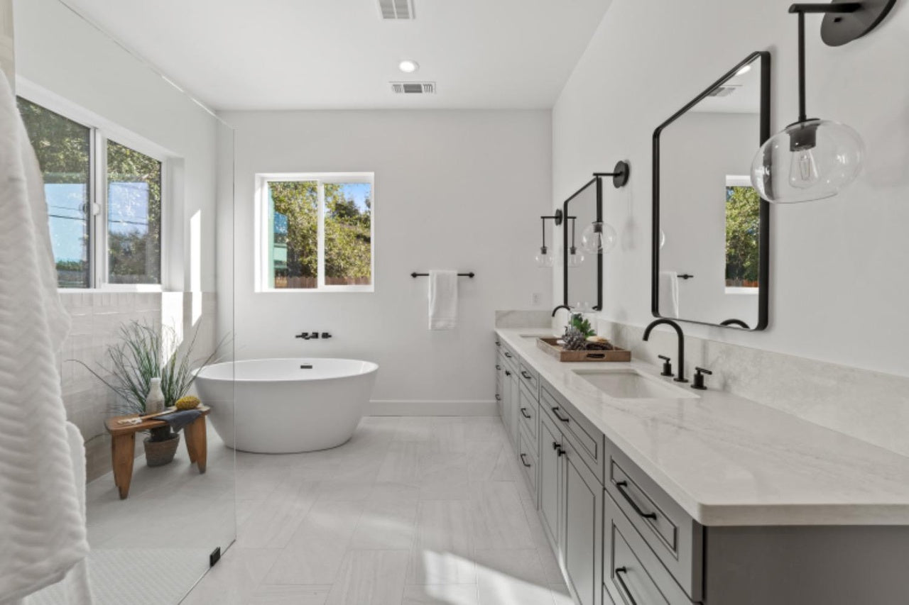 Premiere Home Staging Projects | Bathroom interior design idea - Winding Ln, Rocklin