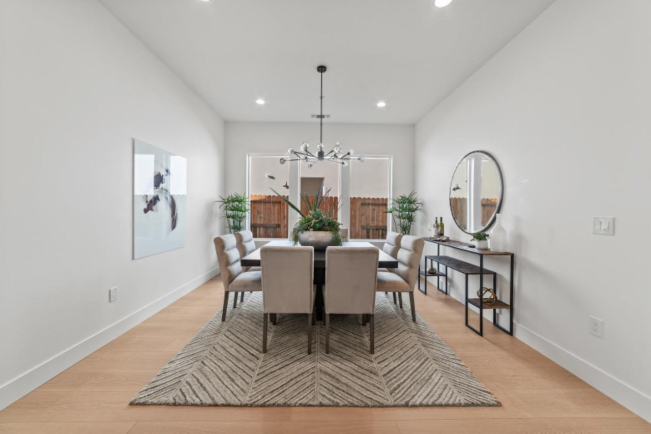 Premiere Home Staging Projects | Dining room interior design idea - Winding Ln, Rocklin