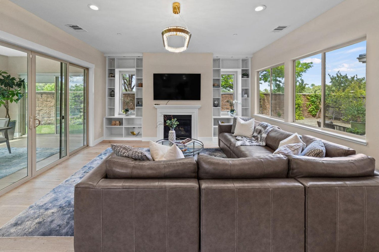Premiere Home Staging Projects | Living room interior design idea - Wyeth Ct, El Dorado Hills