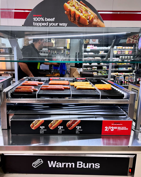 Hot dog with bun
