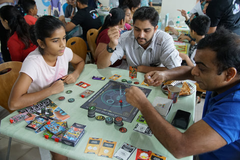 Family enjoying a Luma World Game