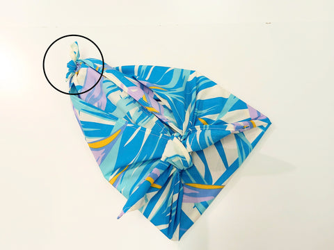 How to wrap an iPad with Furoshiki fabric - 5