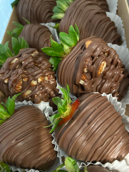 Chocolate Covered Strawberries – Tiffany And Candy