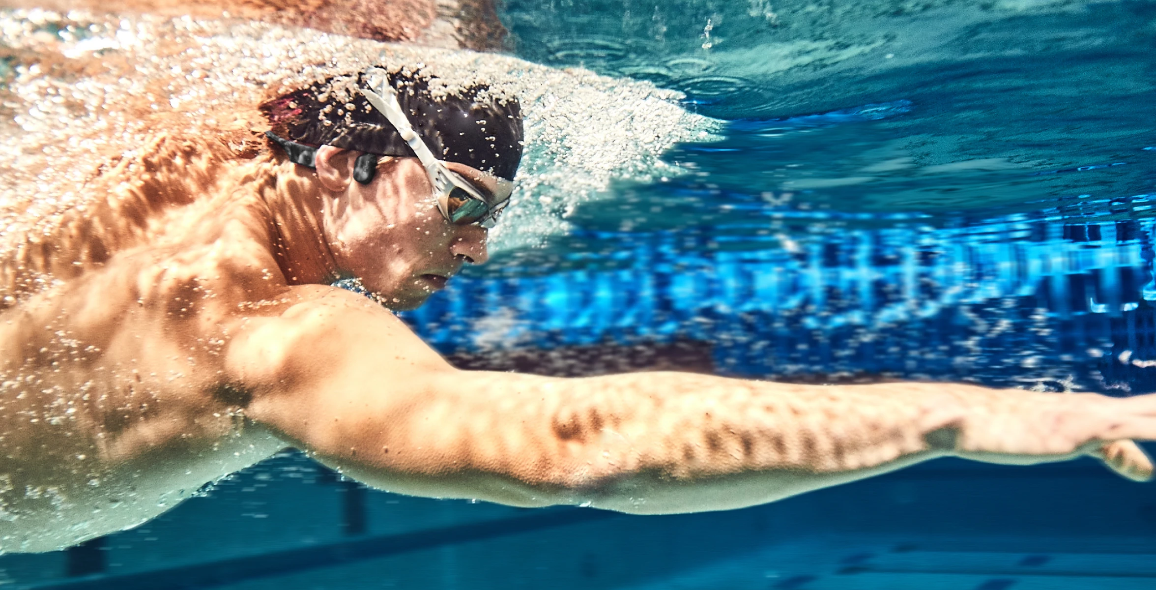 bone conduction headphone for swimming
