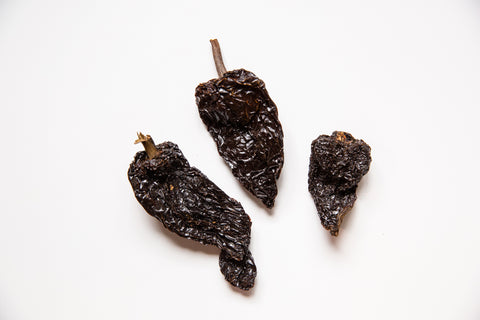 Ancho chili pepper | Santé Chipotle Almonds