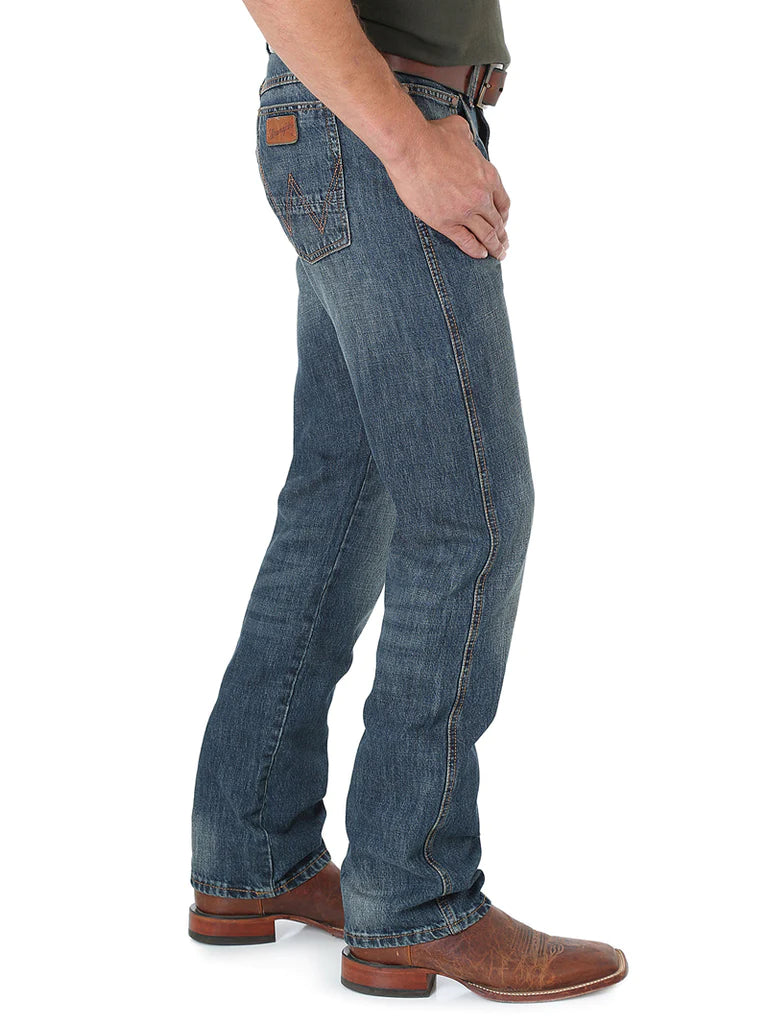 Jeans Men (88MWZDK) - Wrangler Retro® Slim Straight Jean – OK Boot Corral  Ltd.