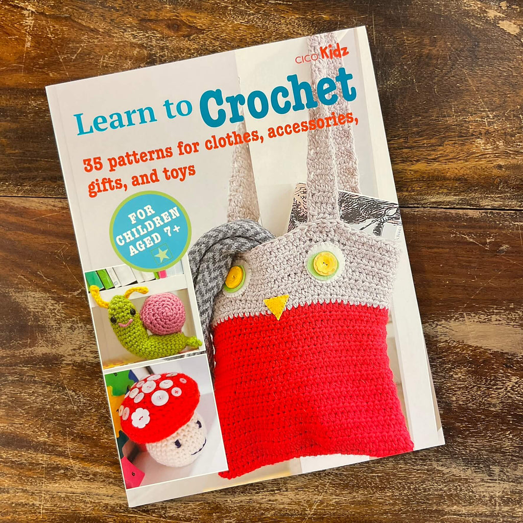 My First Knitting Book: 35 Easy and Fun Knitting Projects By Cico Kidz