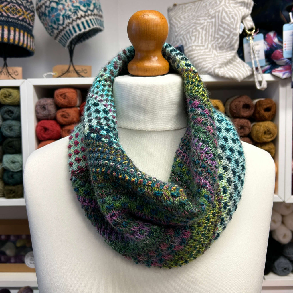 knitted cowl