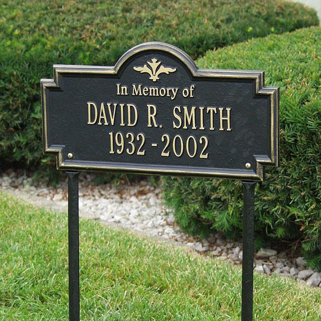 Oak Tree Memorial Plaque