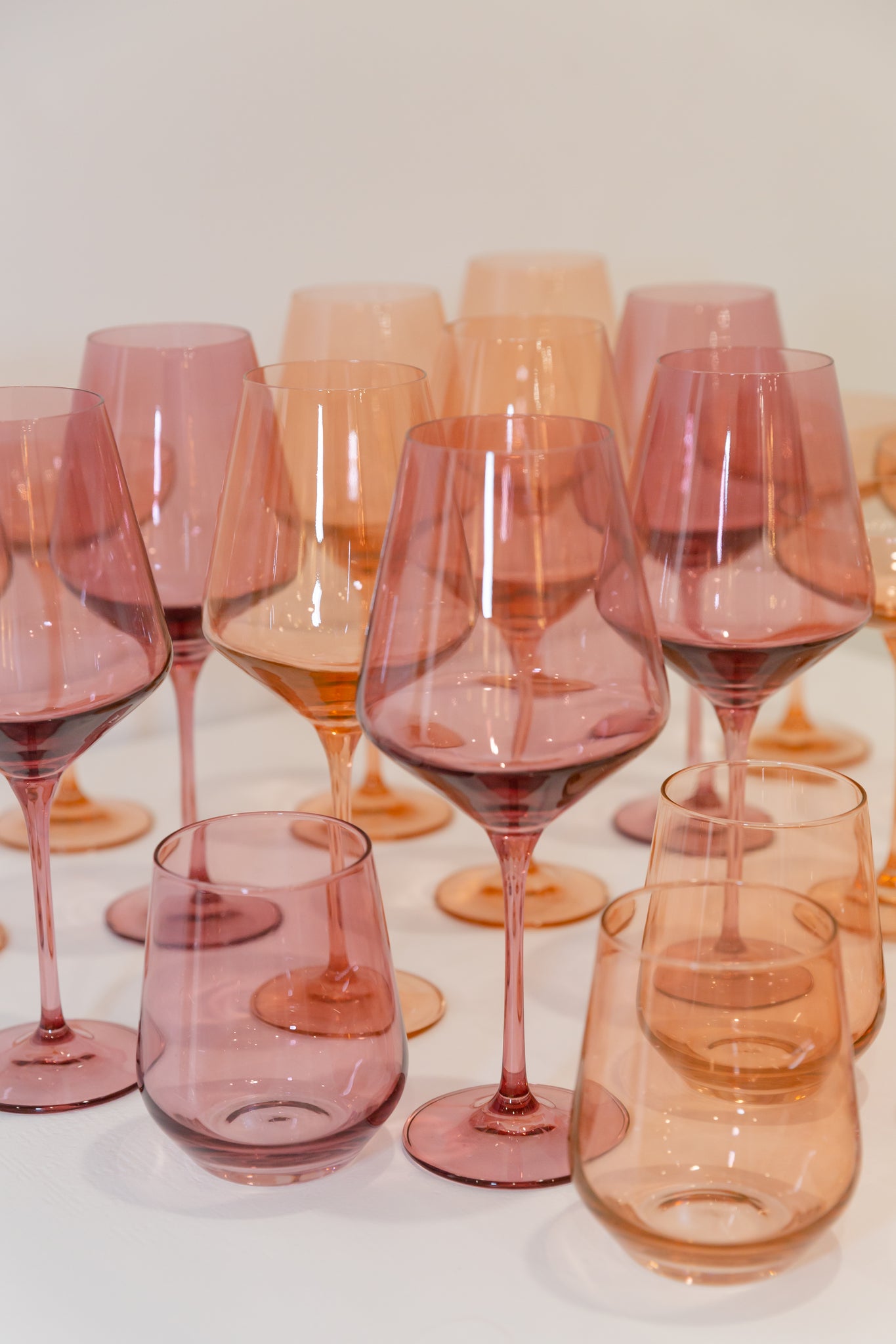 Featured image of post Colored Glass Wine Glasses