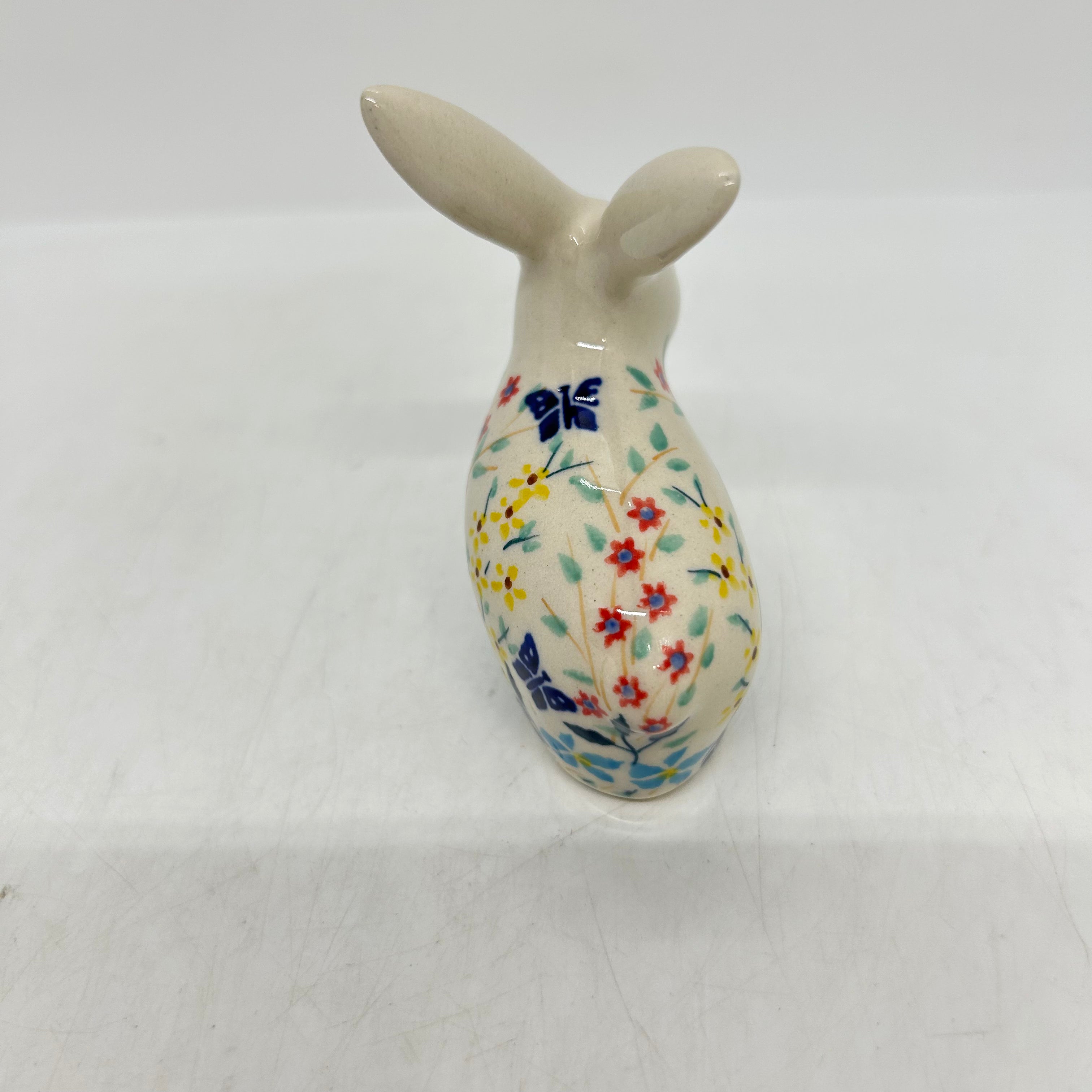 Hare Figurine - WK76