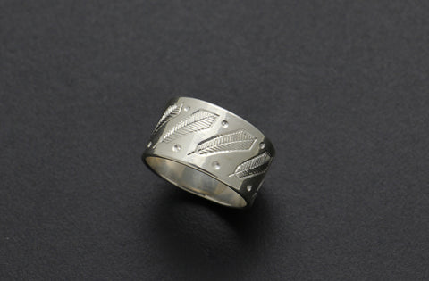 Feather Design Ring