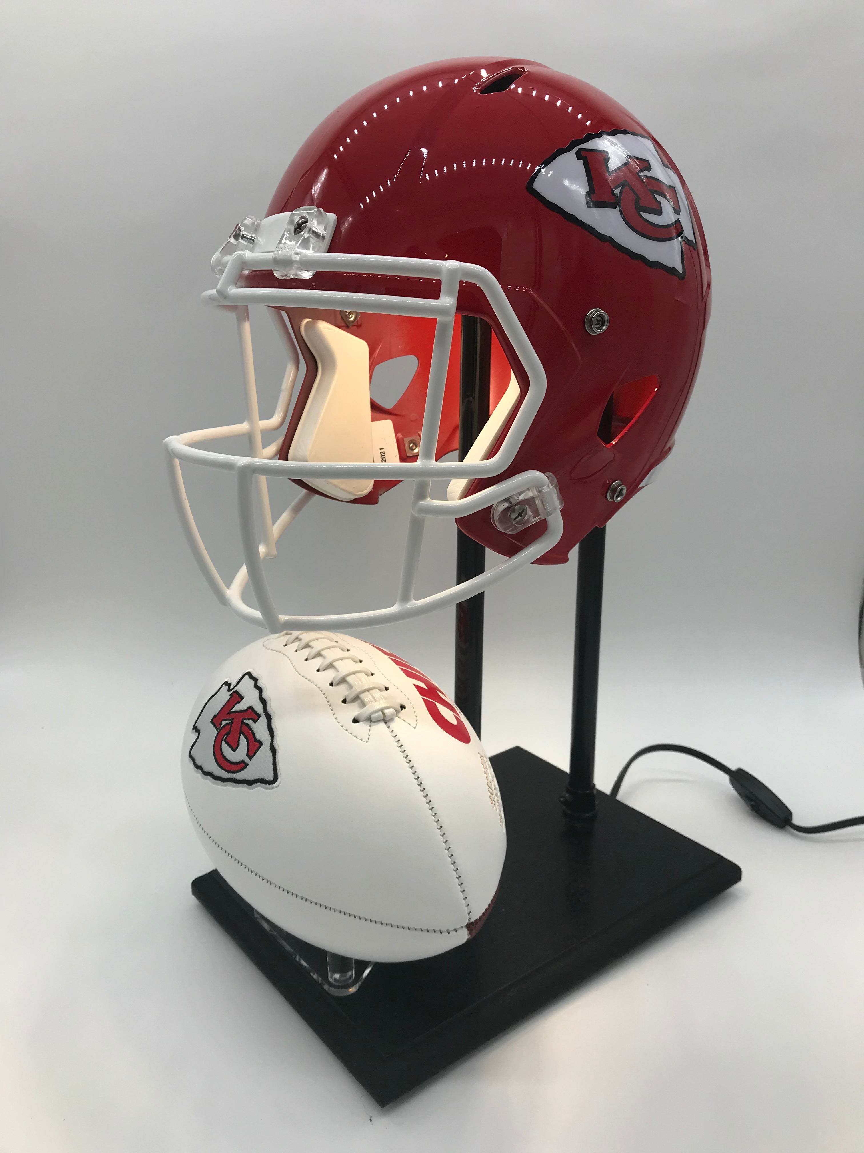 Buy Kansas City Chiefs NFL Riddell Speed Pocket PRO Micro/Pocket-Size/Mini  Football Helmet Online at Low Prices in India - .in