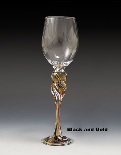 https://cdn.shopify.com/s/files/1/0271/7001/3254/products/LabeledBlack.GoldWine_470x600.jpg?v=1632330143