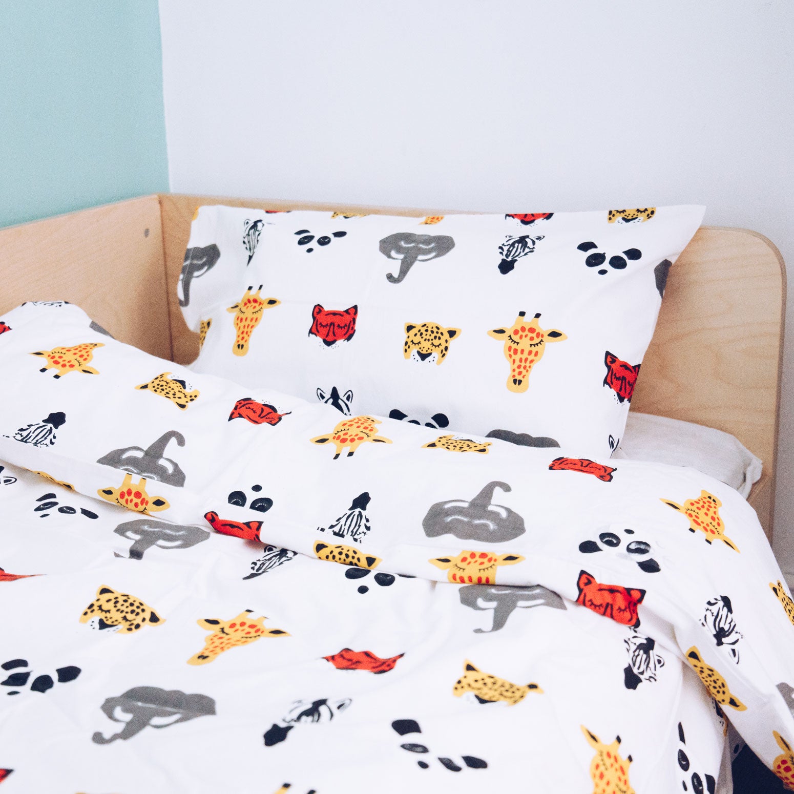 Sleepy Safari Heads Toddler Cot Bed Duvet Set And Cot Bedding From