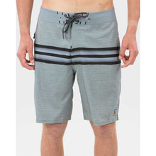 Load image into Gallery viewer, Mick Fanning Trifecta Mirage Ultimate 20&quot; Boardshort in Black
