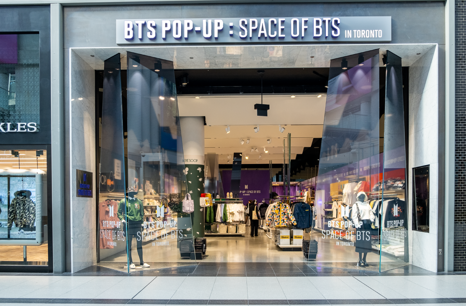 BTS POP-UP : SPACE OF BTS Toronto Storefront