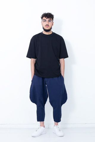 Shichibu pants with t-shirt