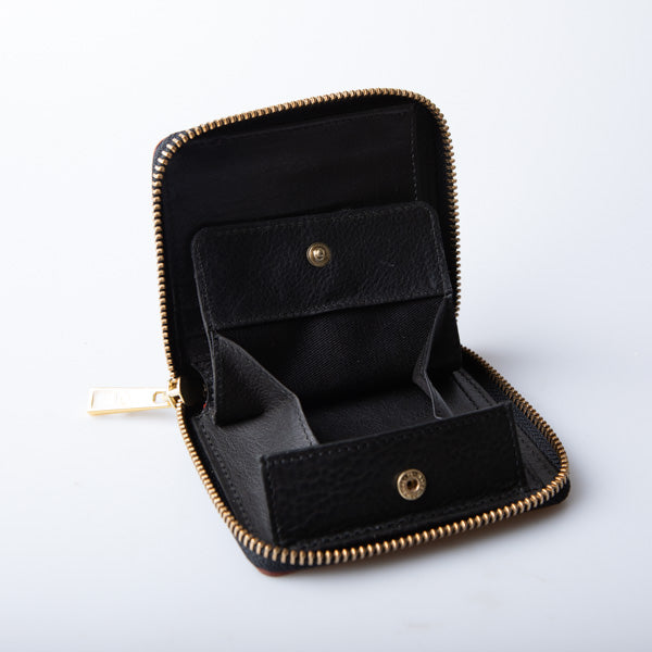 High-quality leather bi-fold wallet and coin box for boys