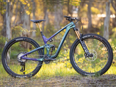 Giant Trance Advanced Pro 29 is specially designed to conquer the most difficult off-road terrain
