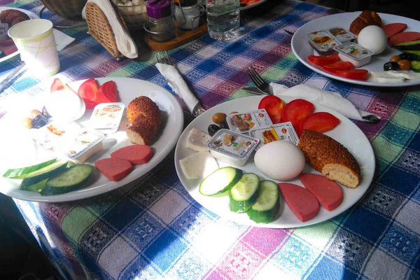 light-turkish-breakfast