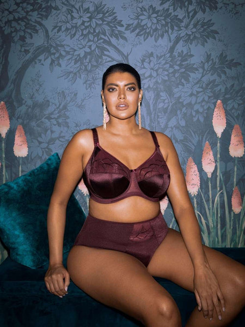 Bras in 34GG for Tesco