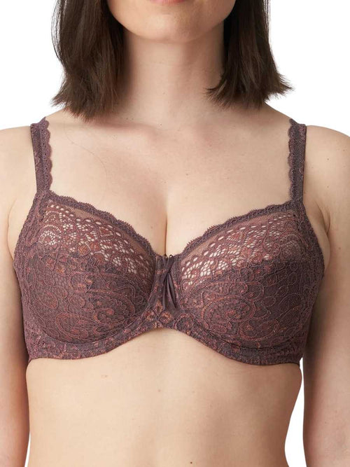 Sold at Auction: A group of bras size 36 C