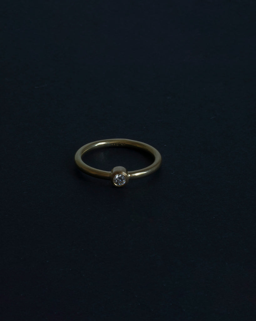Idamari engagement ring with diamond