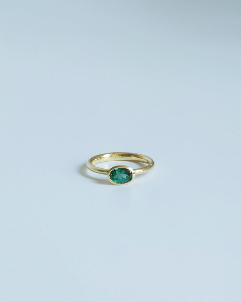 idamari green tourmaline ring east west setting