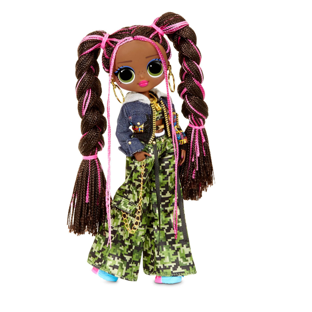 BRATZILLAZ GLAM GETS Wicked Midnight Beach Meygana Broomstix Doll