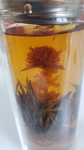 Fleur de thé infusée