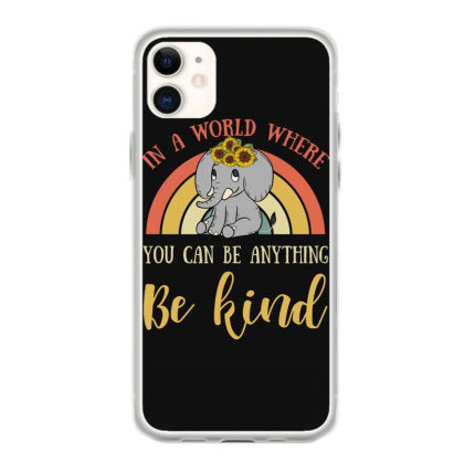 in a world where you can be anything t shirt coque iphone 11