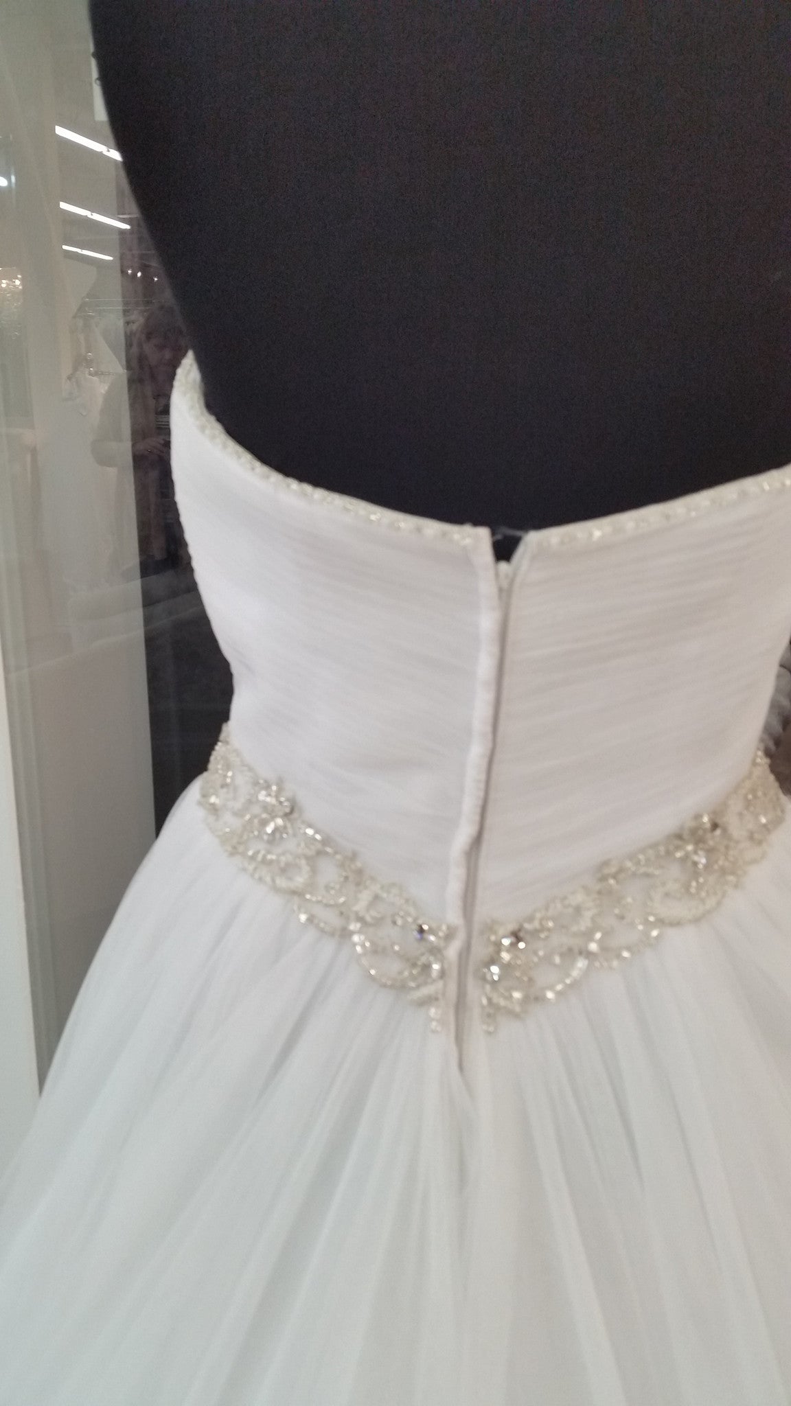 Alfred Angelo '0002713556' size 6 new wedding dress – Nearly Newlywed