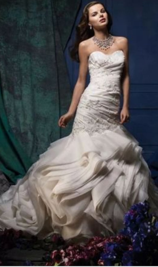 alfred angelo strapless wedding dress